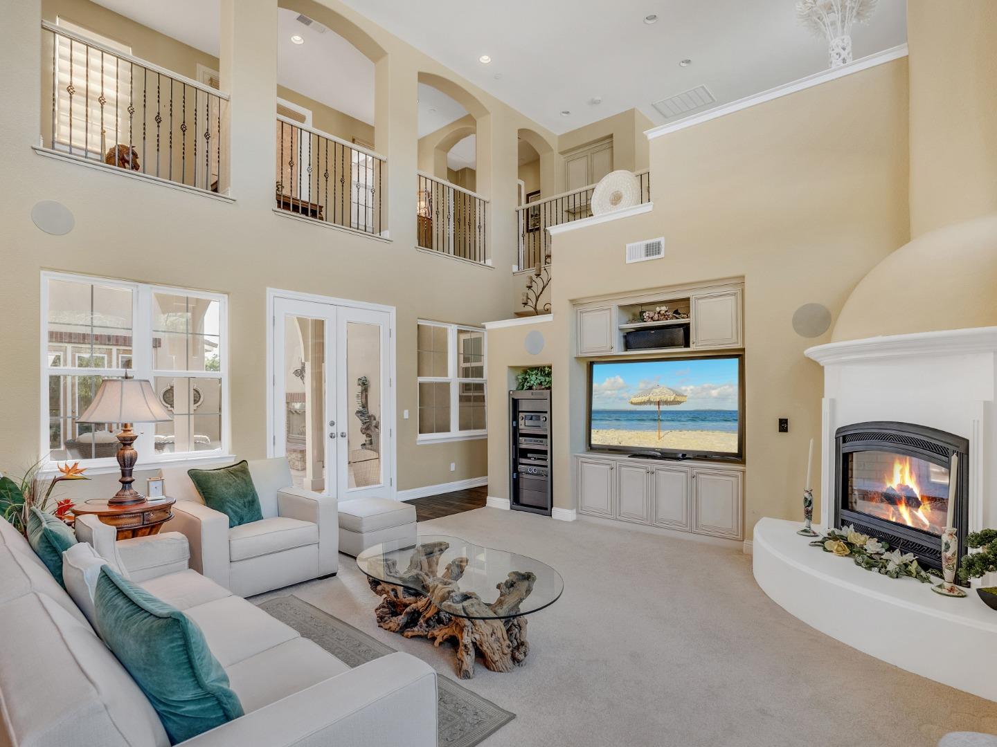 18451 Altimira CIR