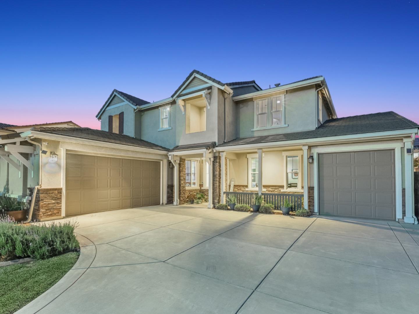 1175 Jasmine WAY