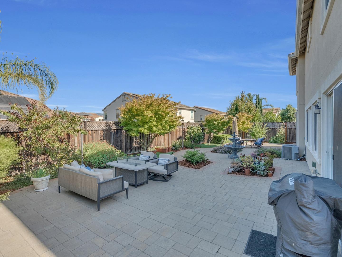 1175 Jasmine WAY