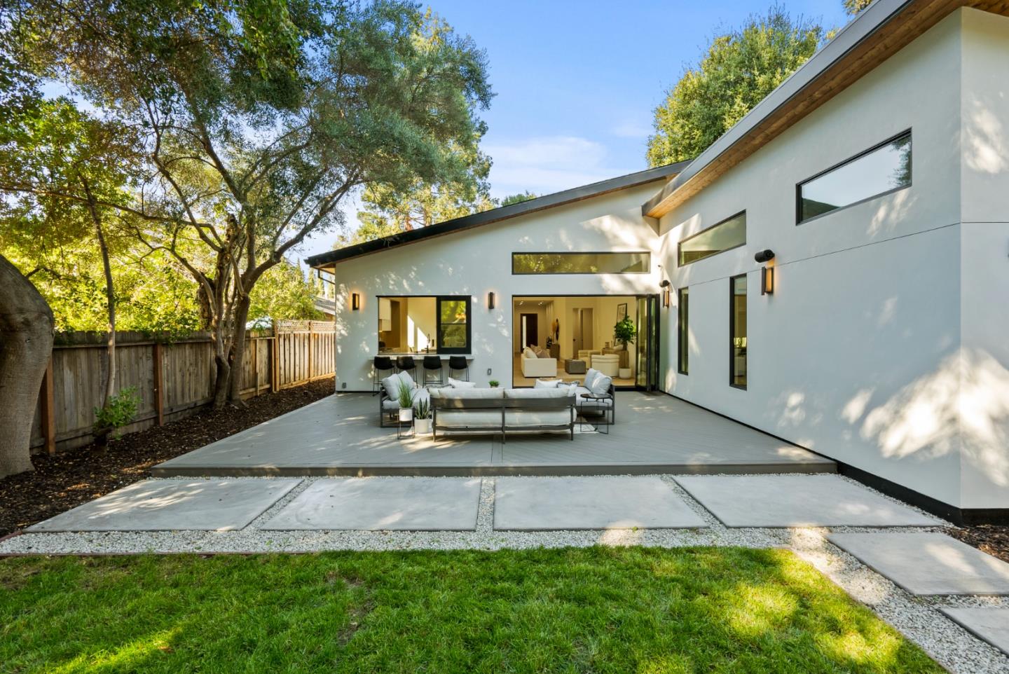 214 Oak CT