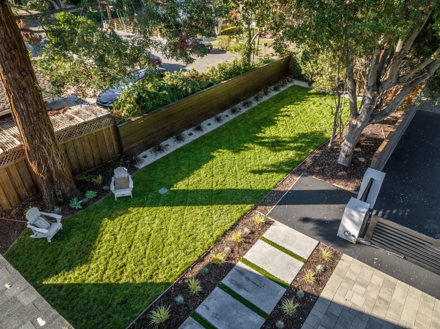 214 Oak CT