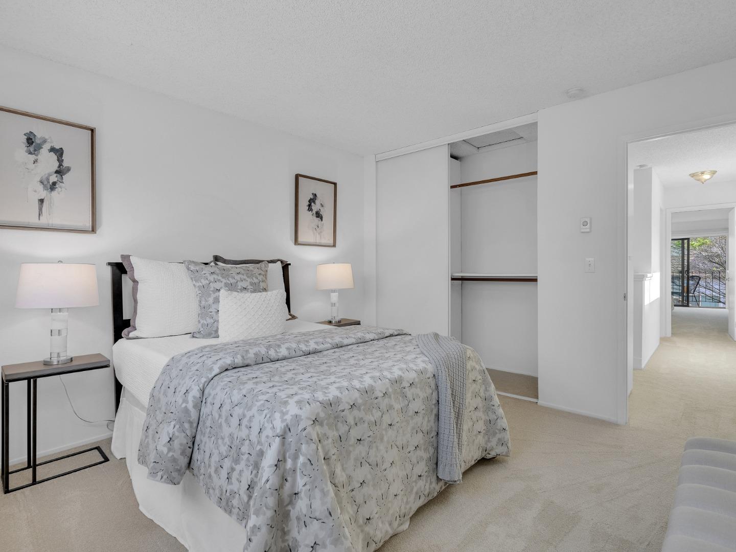 2536 Hawkington CT