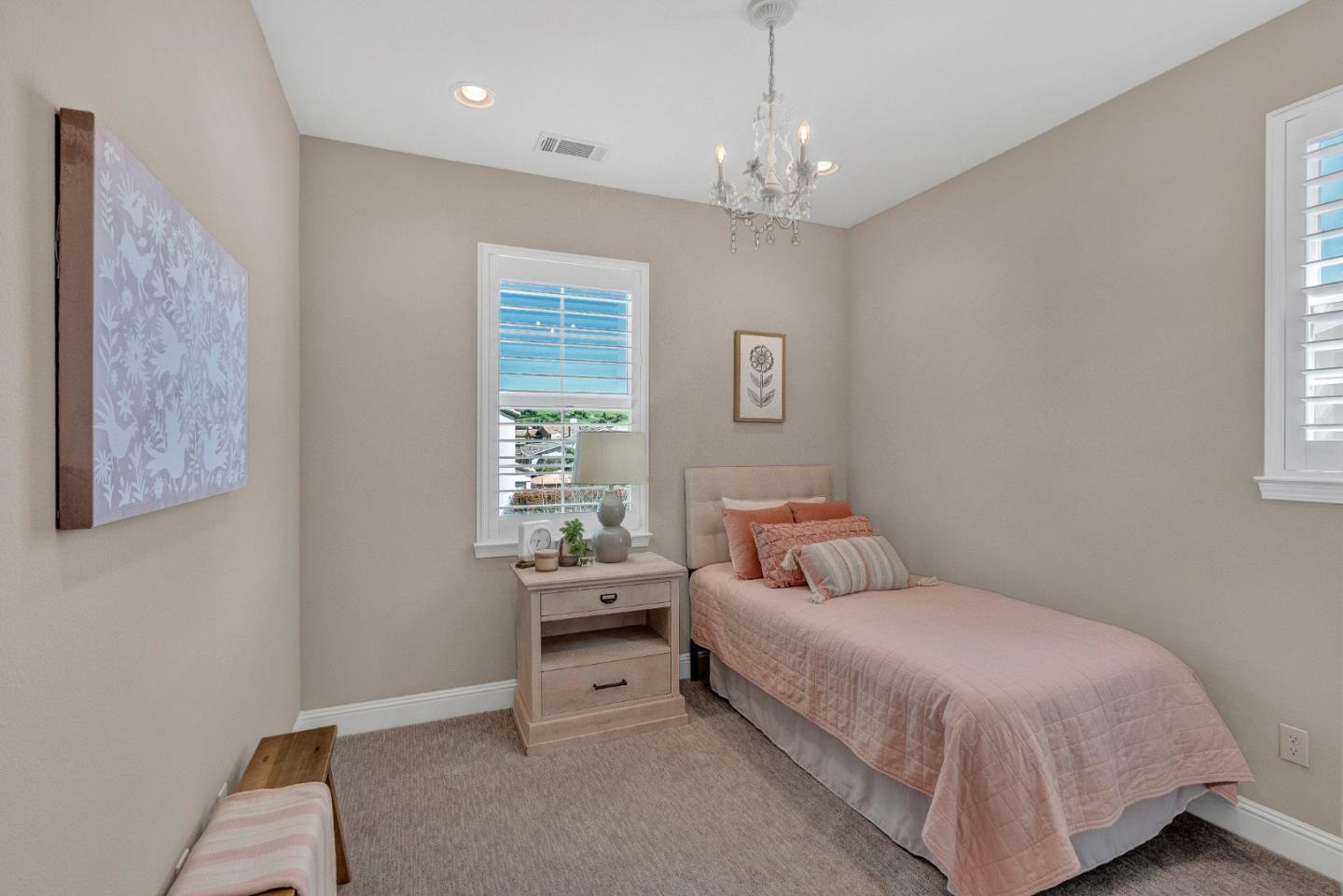 1450 Avenida De Los Padres