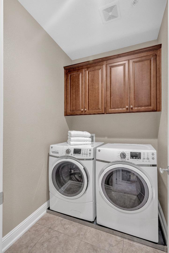 1450 Avenida De Los Padres