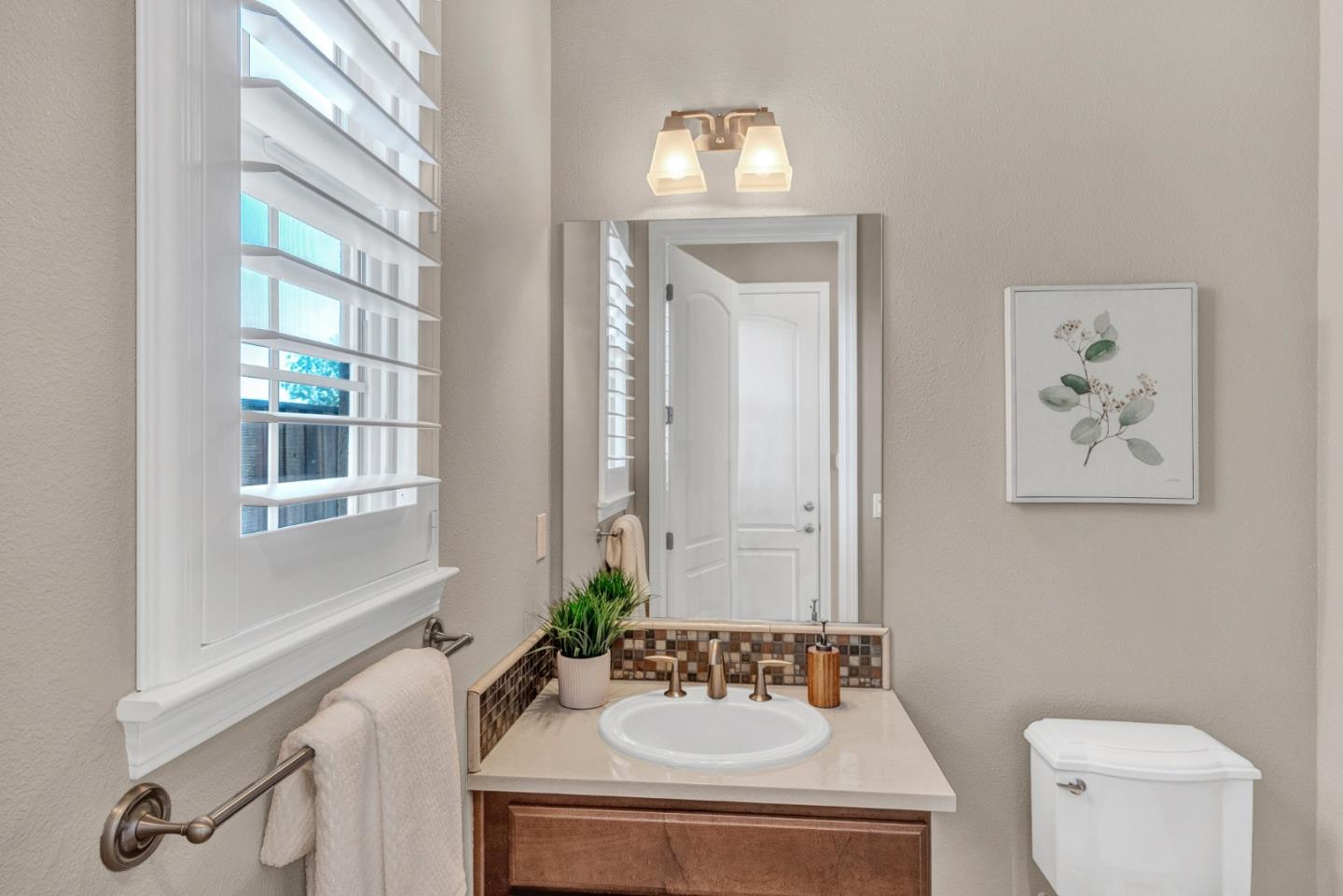 1450 Avenida De Los Padres