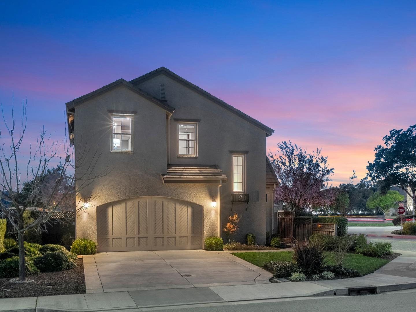 1450 Avenida De Los Padres