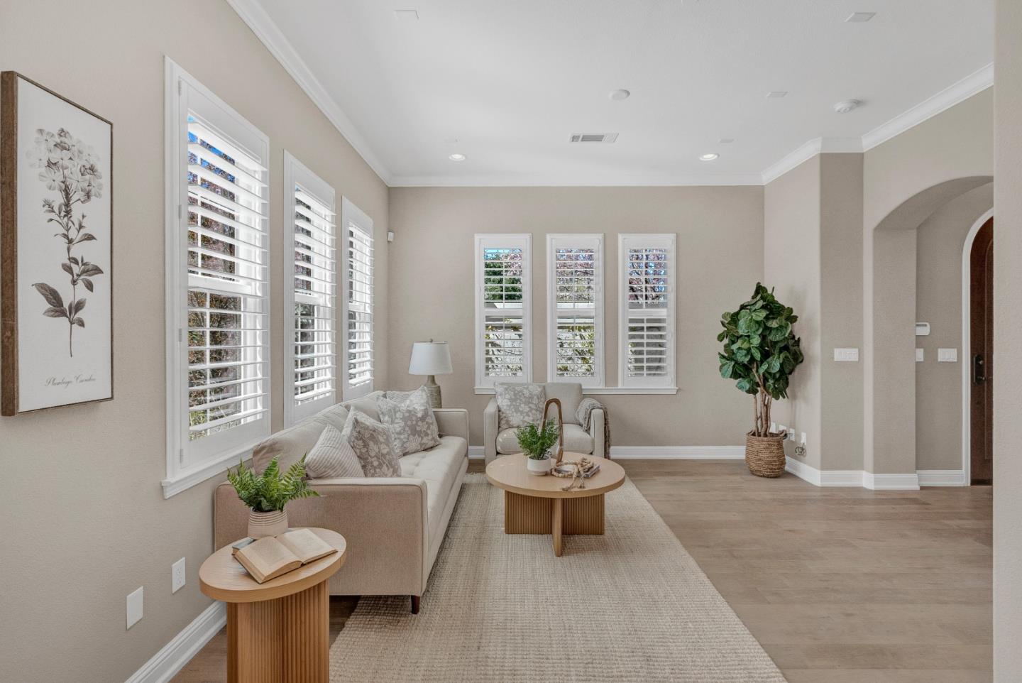 1450 Avenida De Los Padres