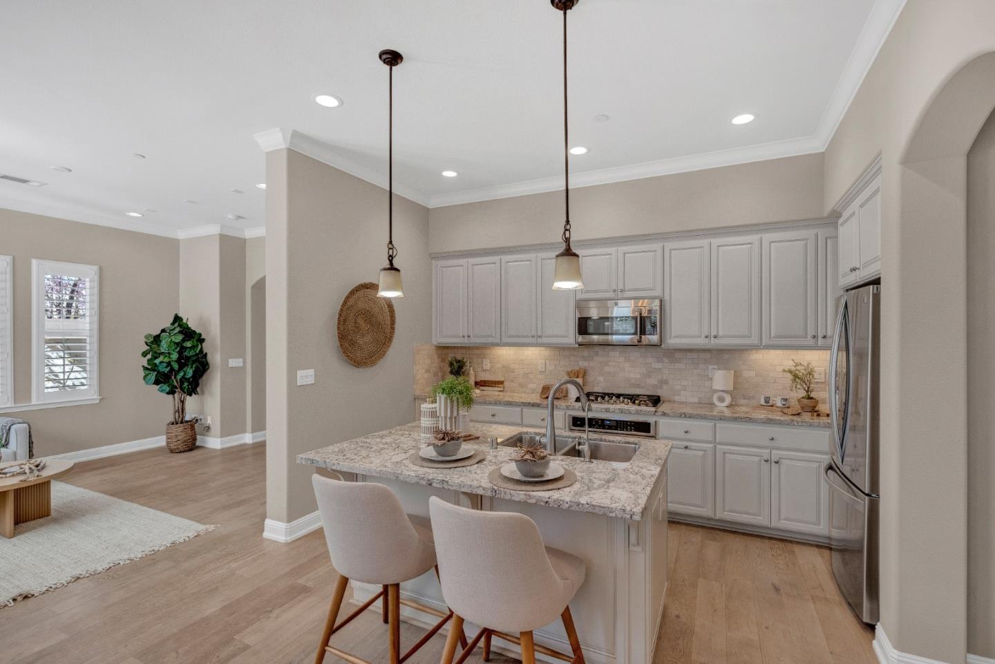 1450 Avenida De Los Padres