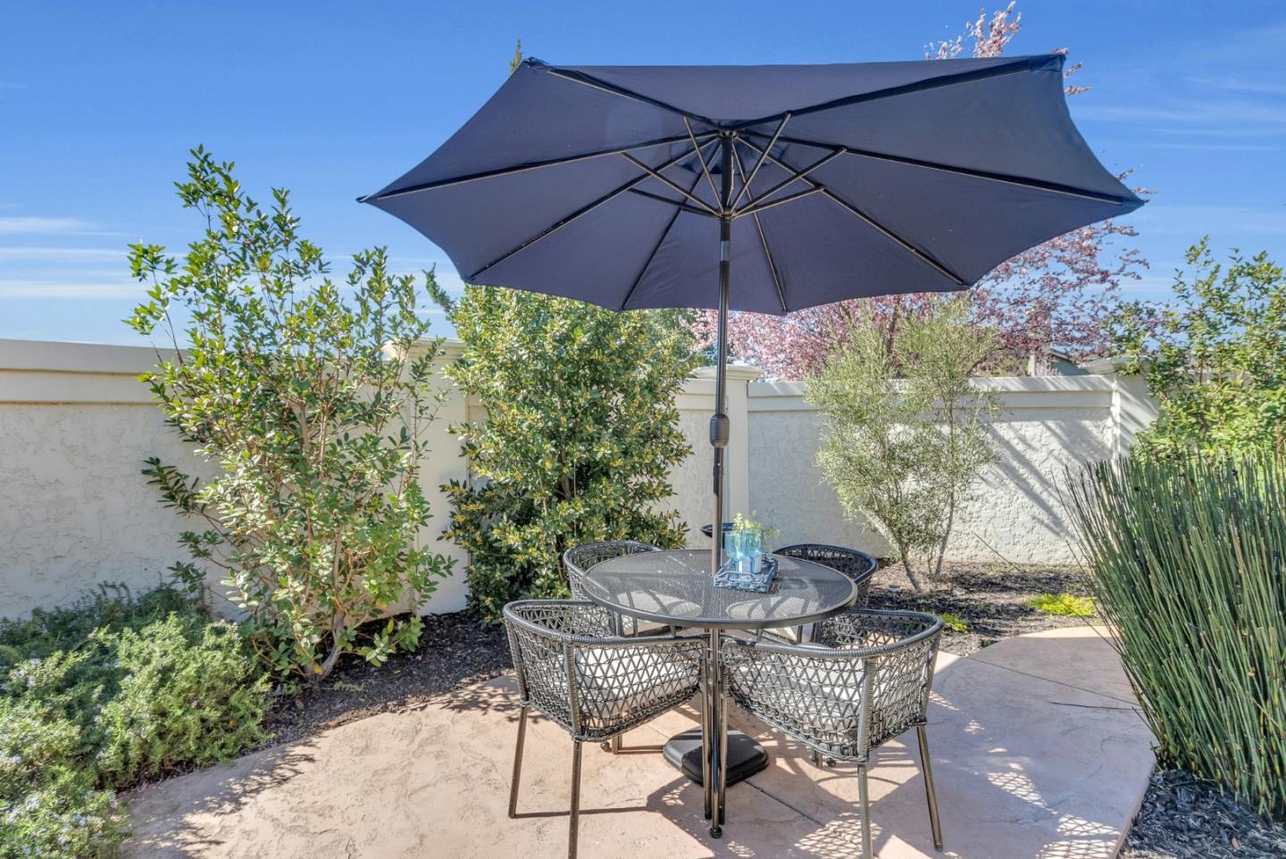 1450 Avenida De Los Padres