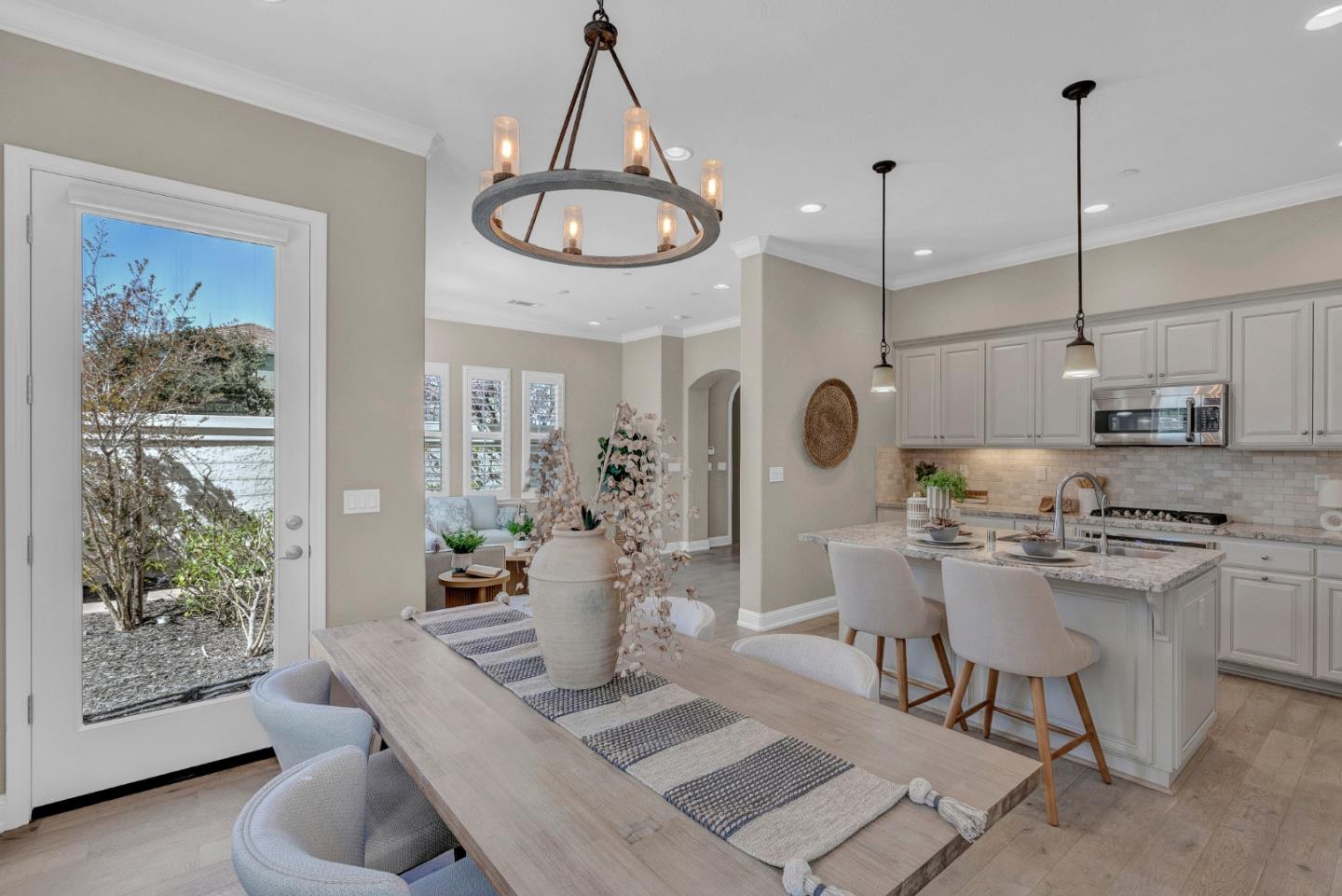 1450 Avenida De Los Padres