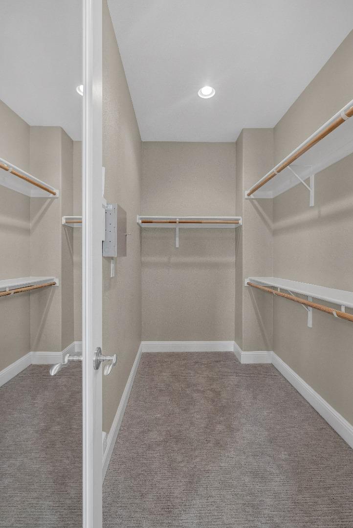 1450 Avenida De Los Padres