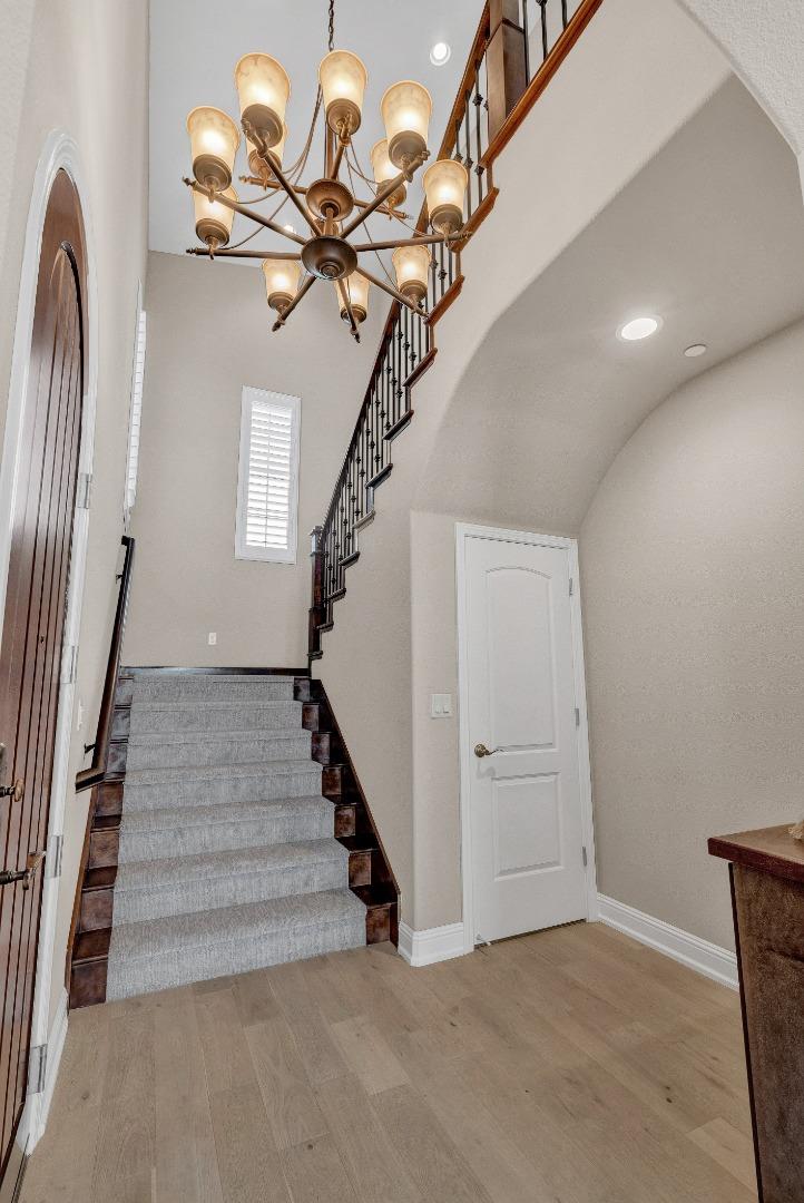 1450 Avenida De Los Padres