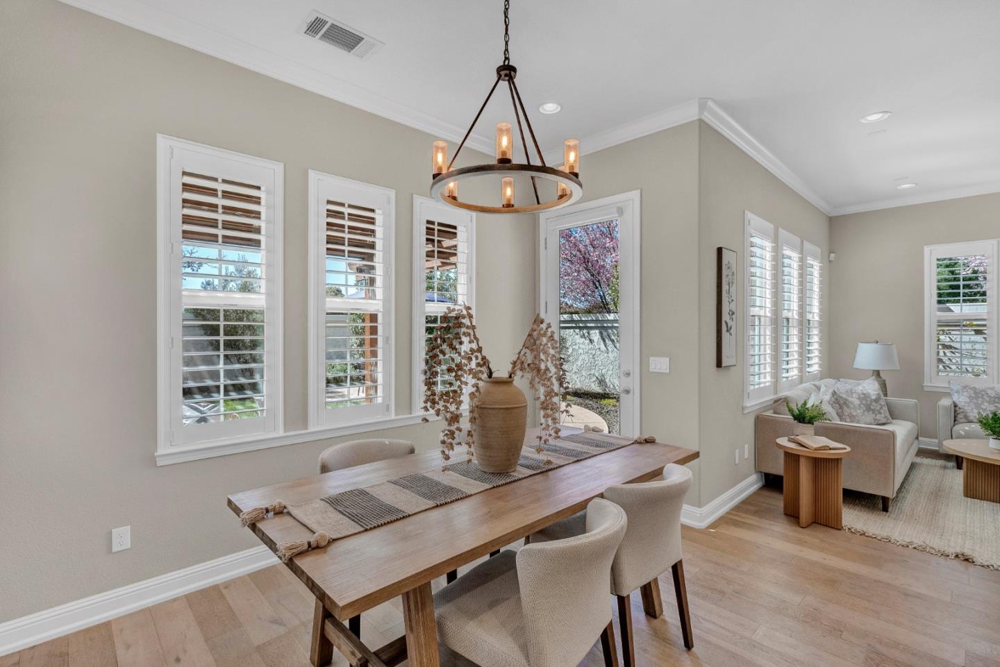 1450 Avenida De Los Padres