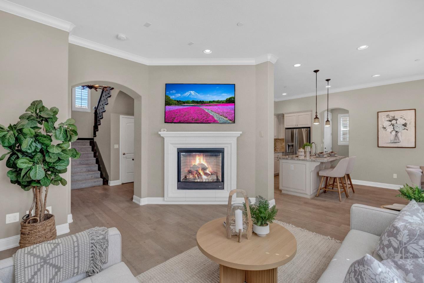 1450 Avenida De Los Padres