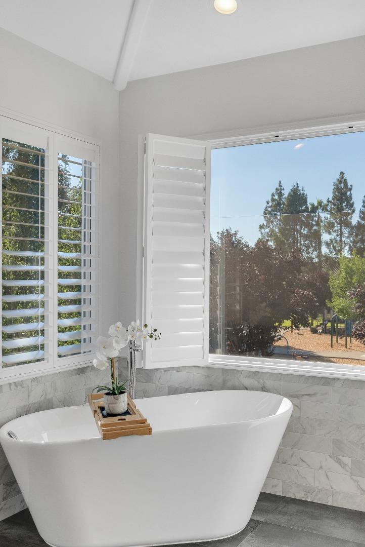 18343 Solano CT