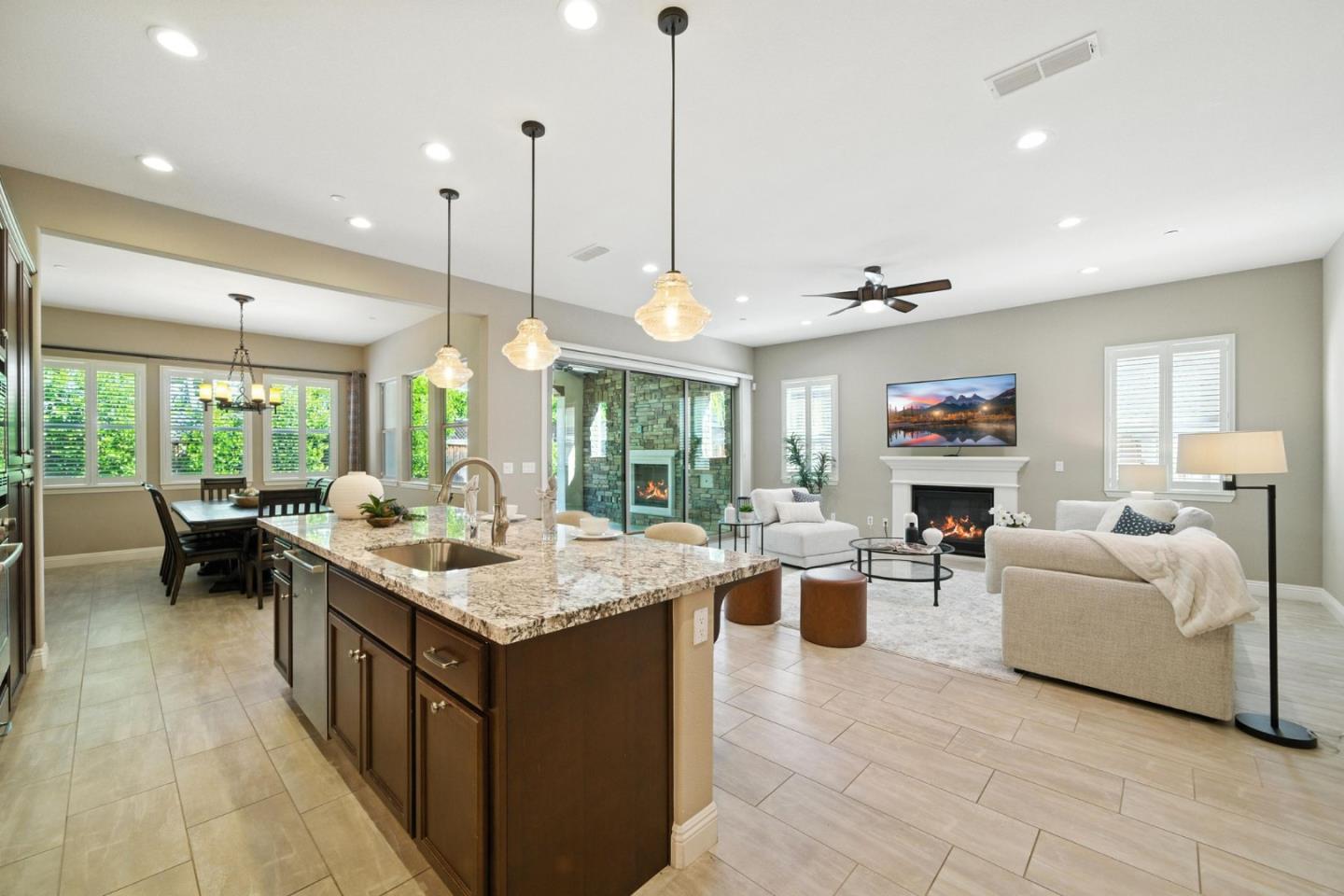 745 Juliann Way