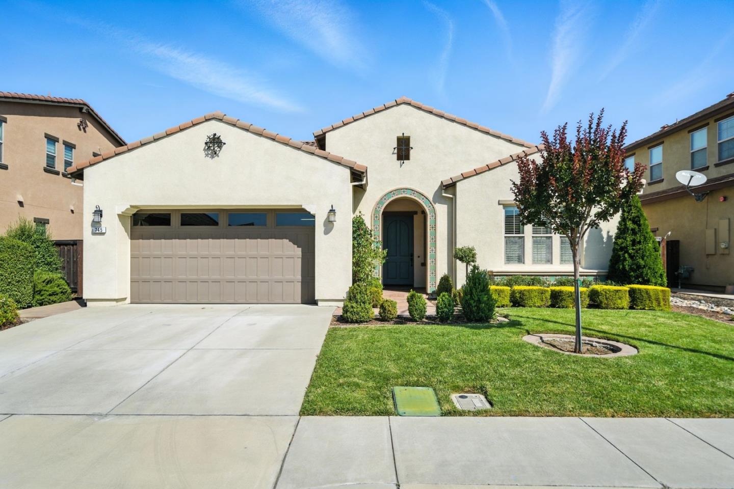 745 Juliann Way
