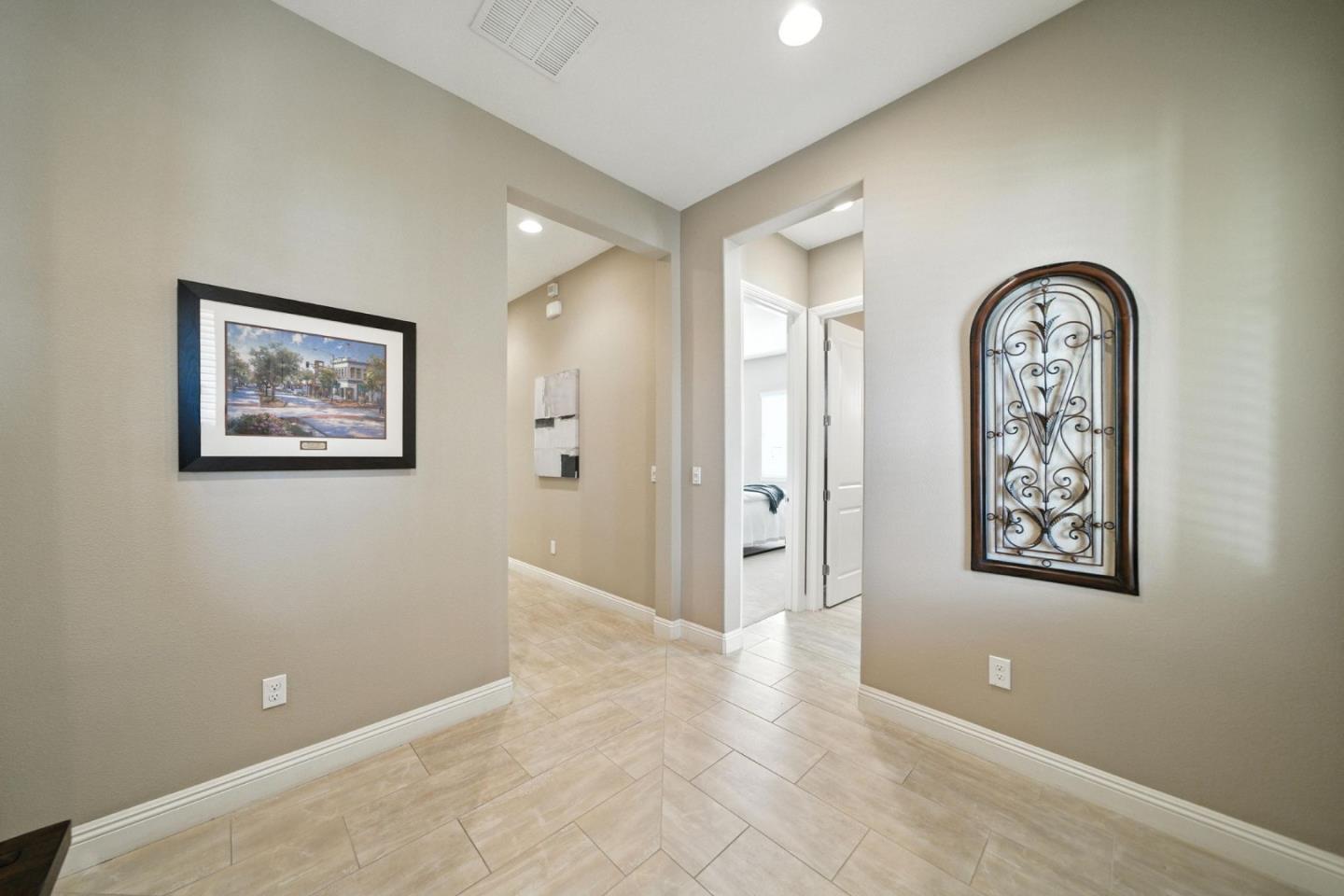 745 Juliann Way