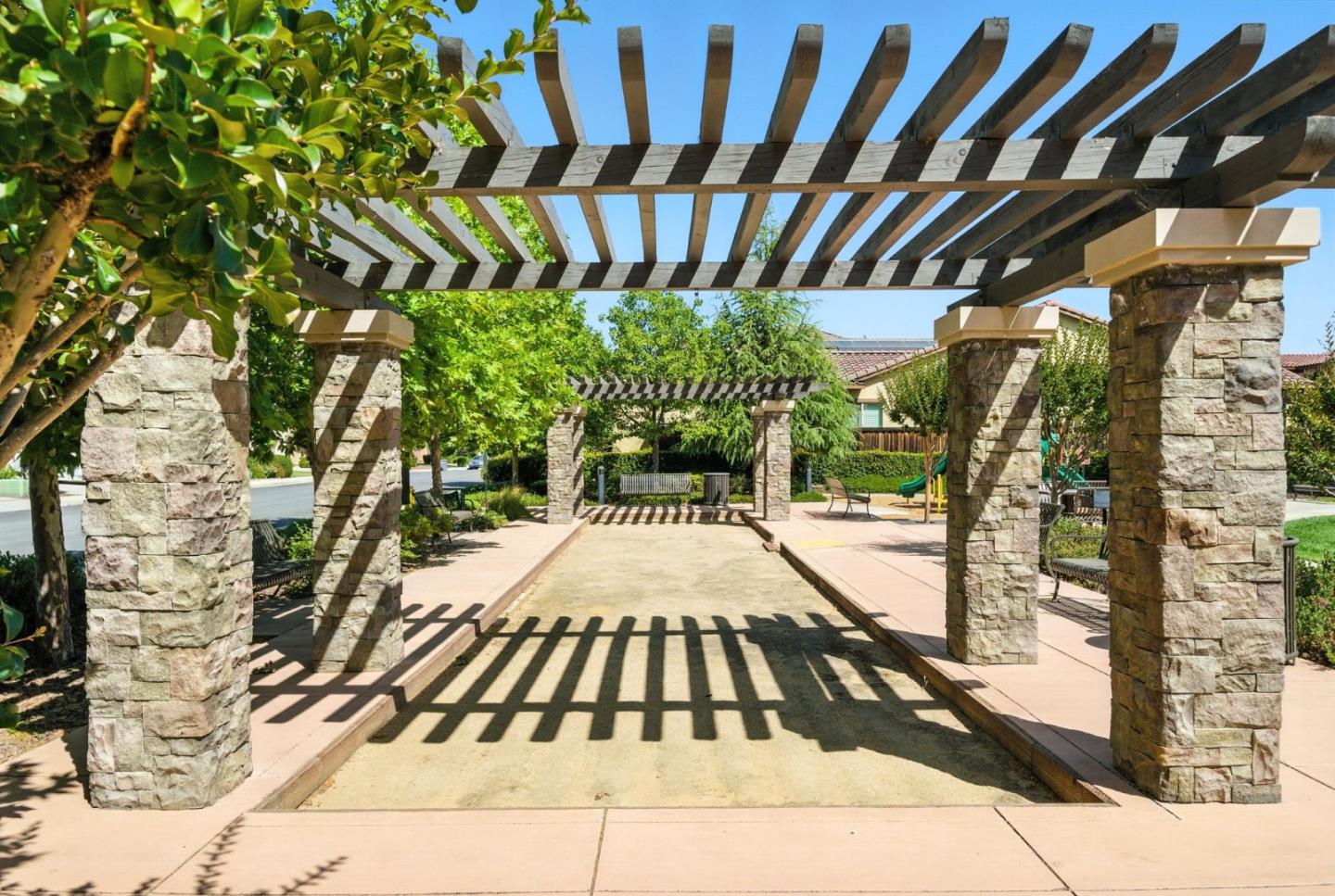 745 Juliann Way