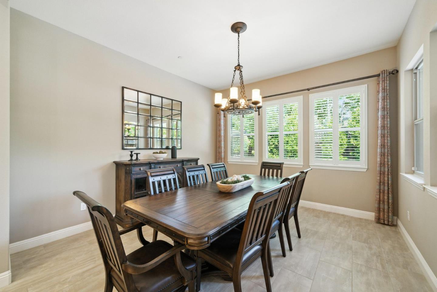 745 Juliann Way