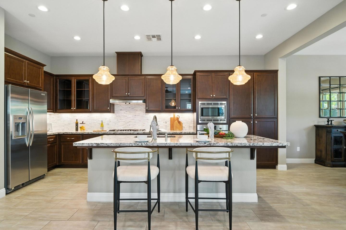 745 Juliann Way
