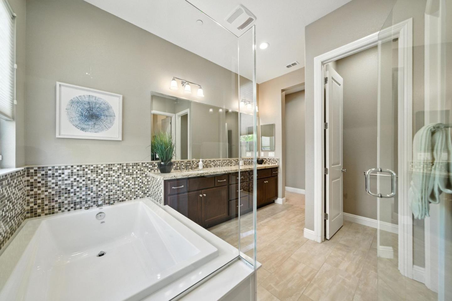745 Juliann Way