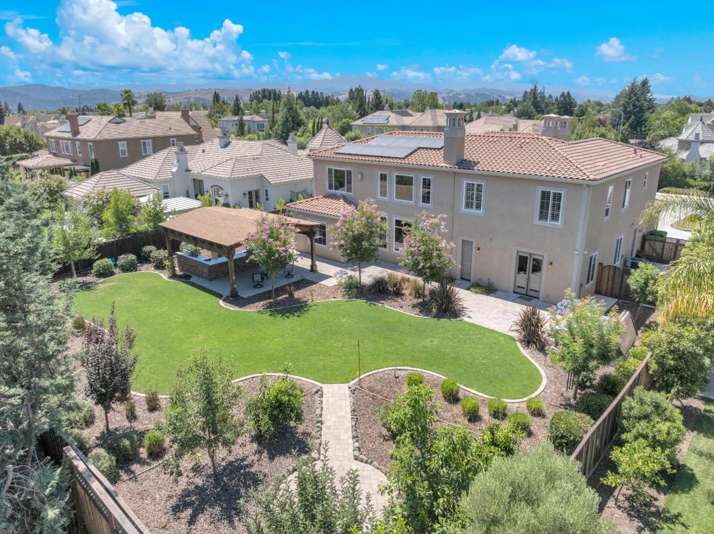 1730 Ventura Drive