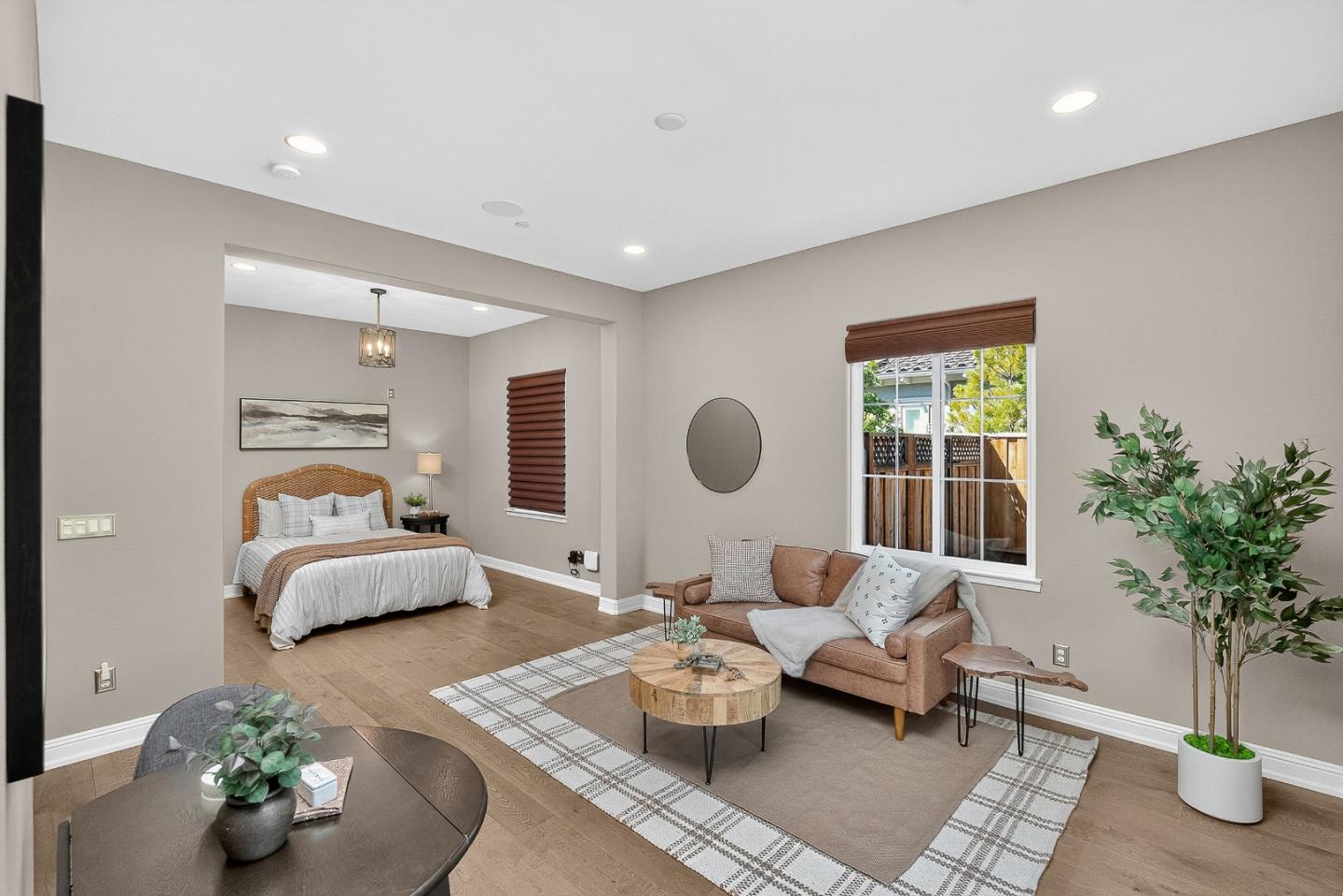 1730 Ventura Drive