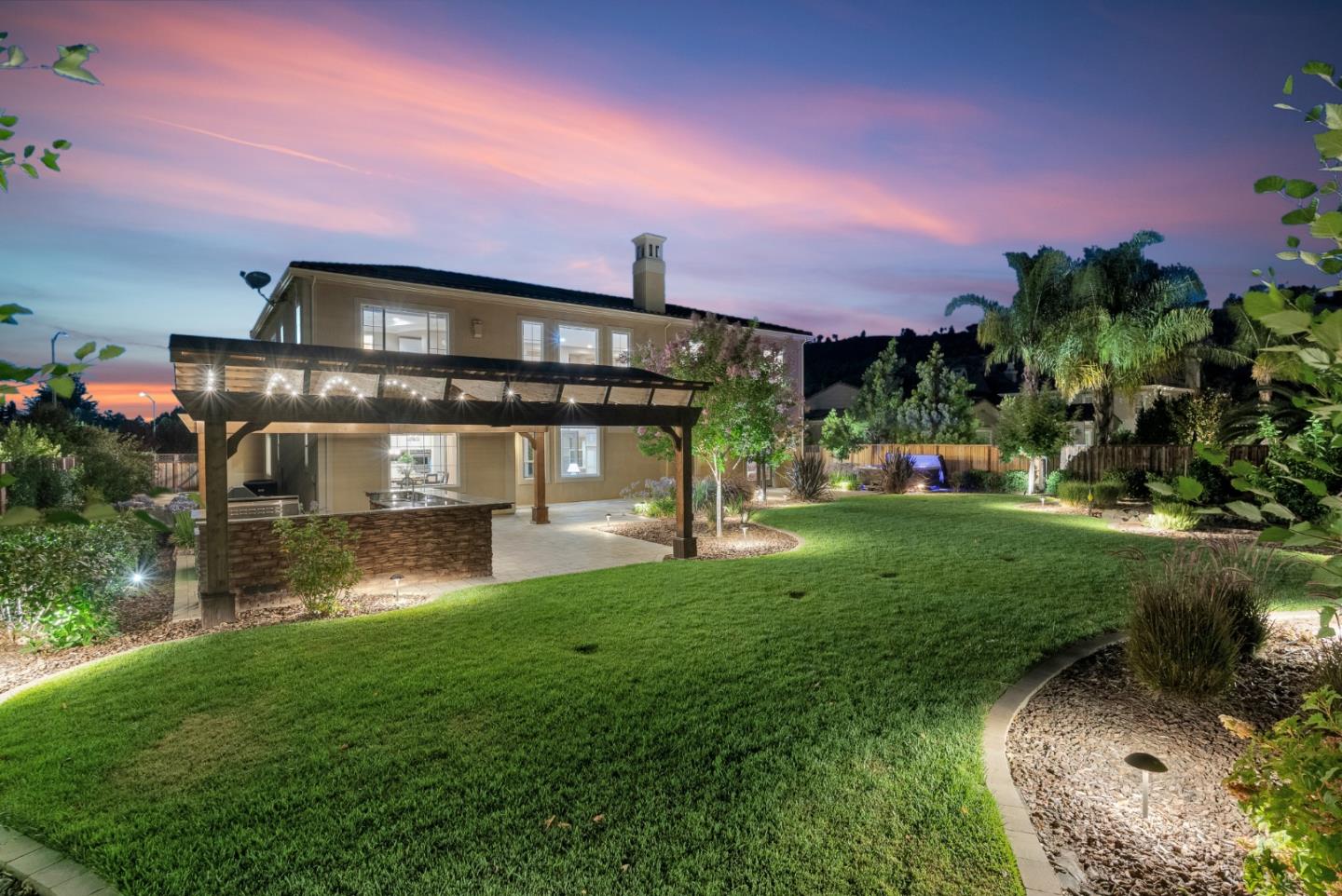 1730 Ventura Drive