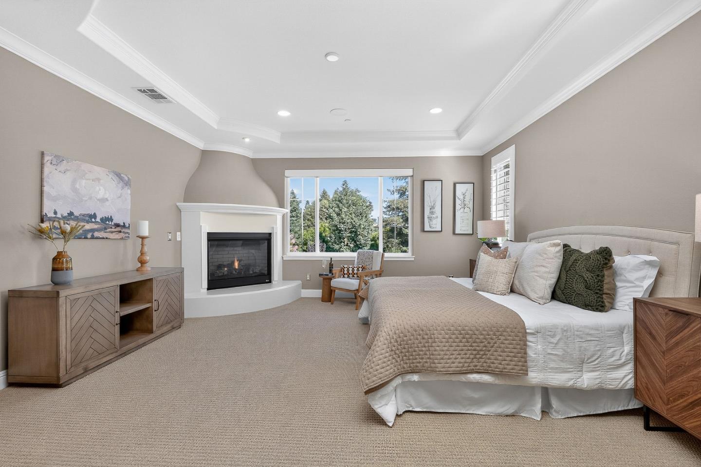 1730 Ventura Drive