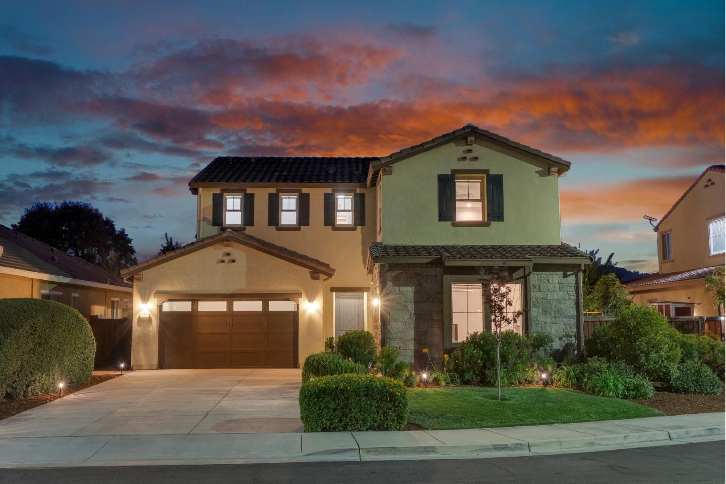 717 Juliann Way