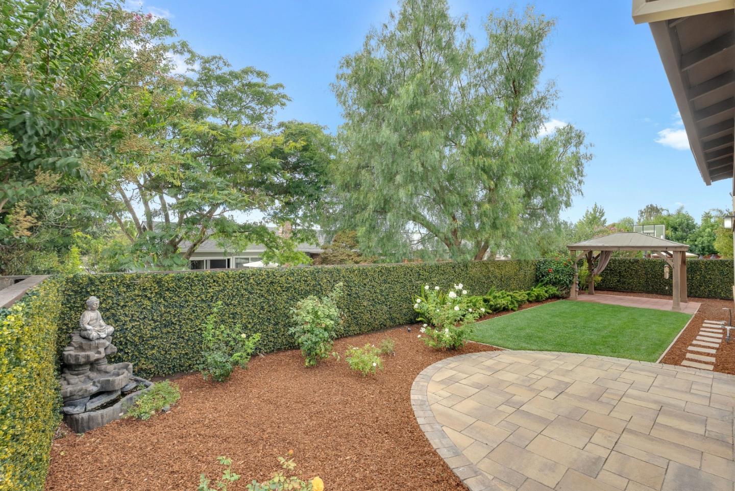 717 Juliann Way