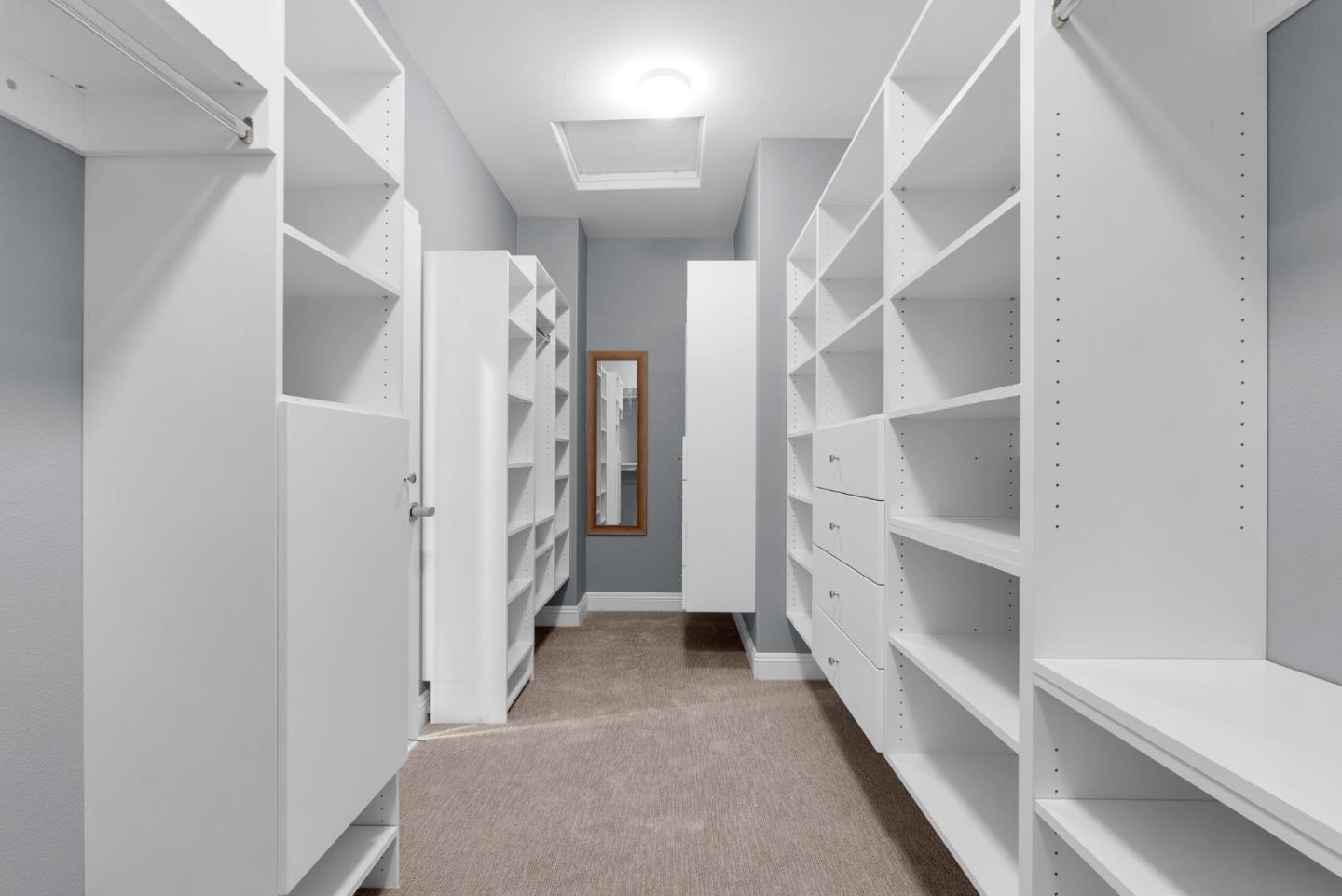 717 Juliann Way