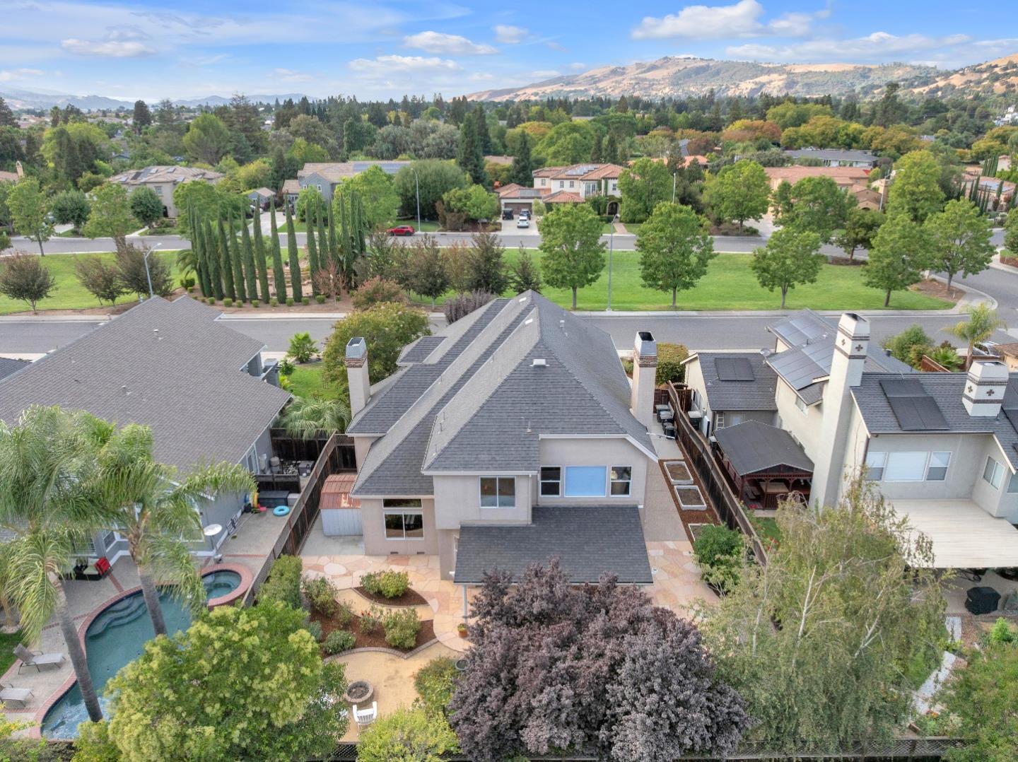 1910 Conte Way