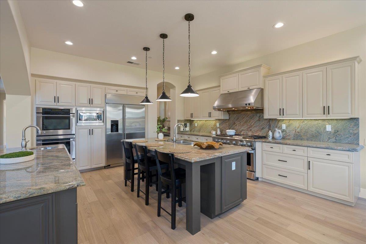 1620 Ventura Drive