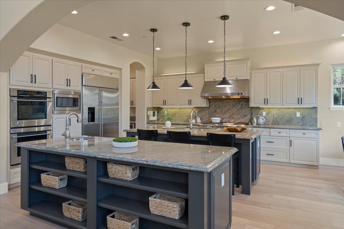 1620 Ventura Drive