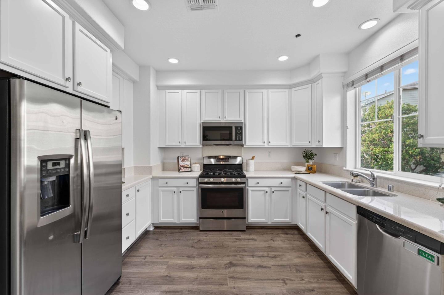 18519 Poppy Jasper Lane