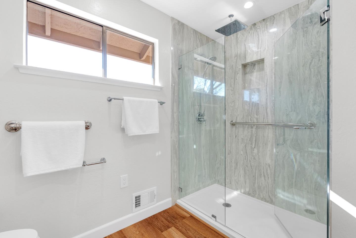 3270 Paseo Vista Avenue