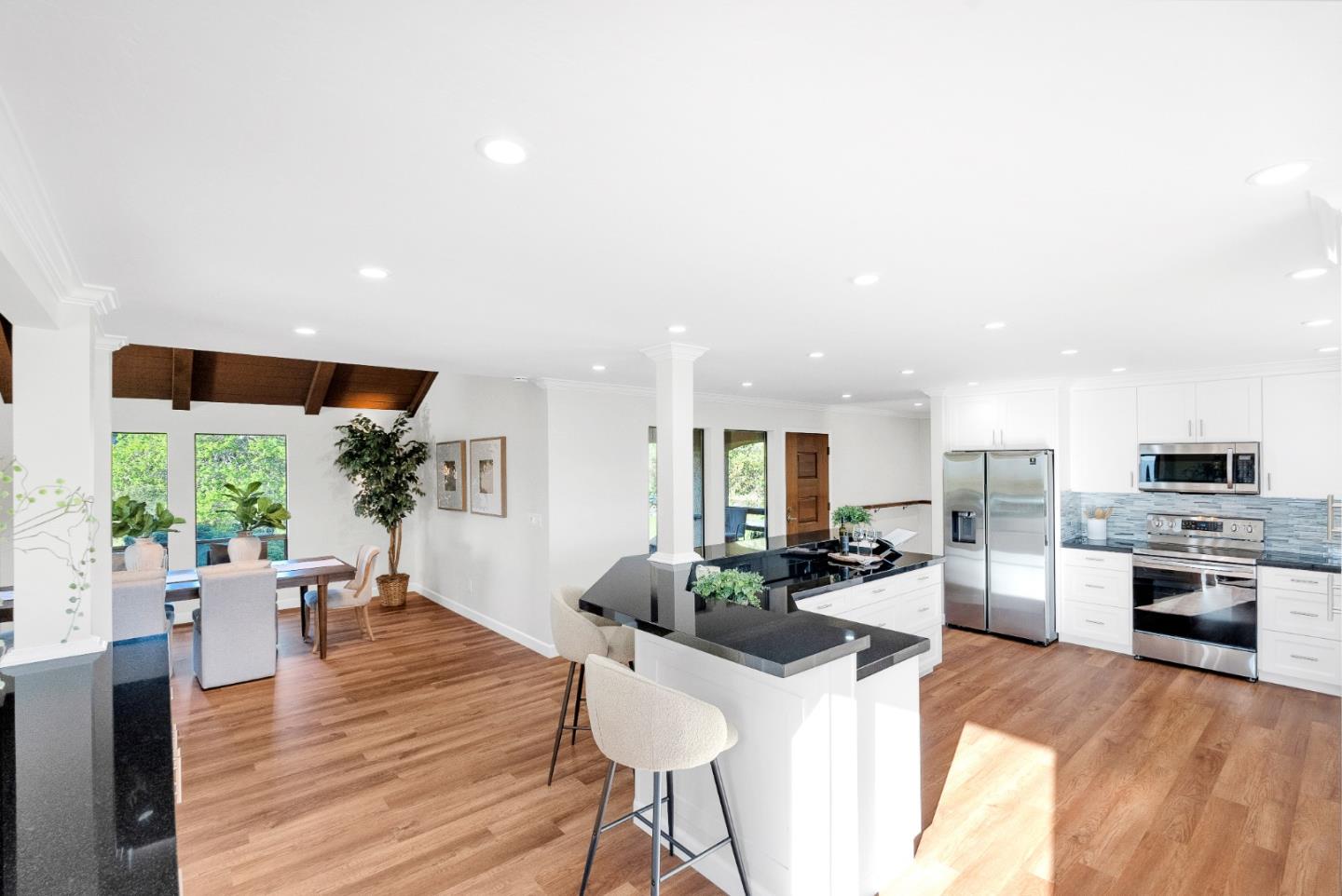 3270 Paseo Vista Avenue