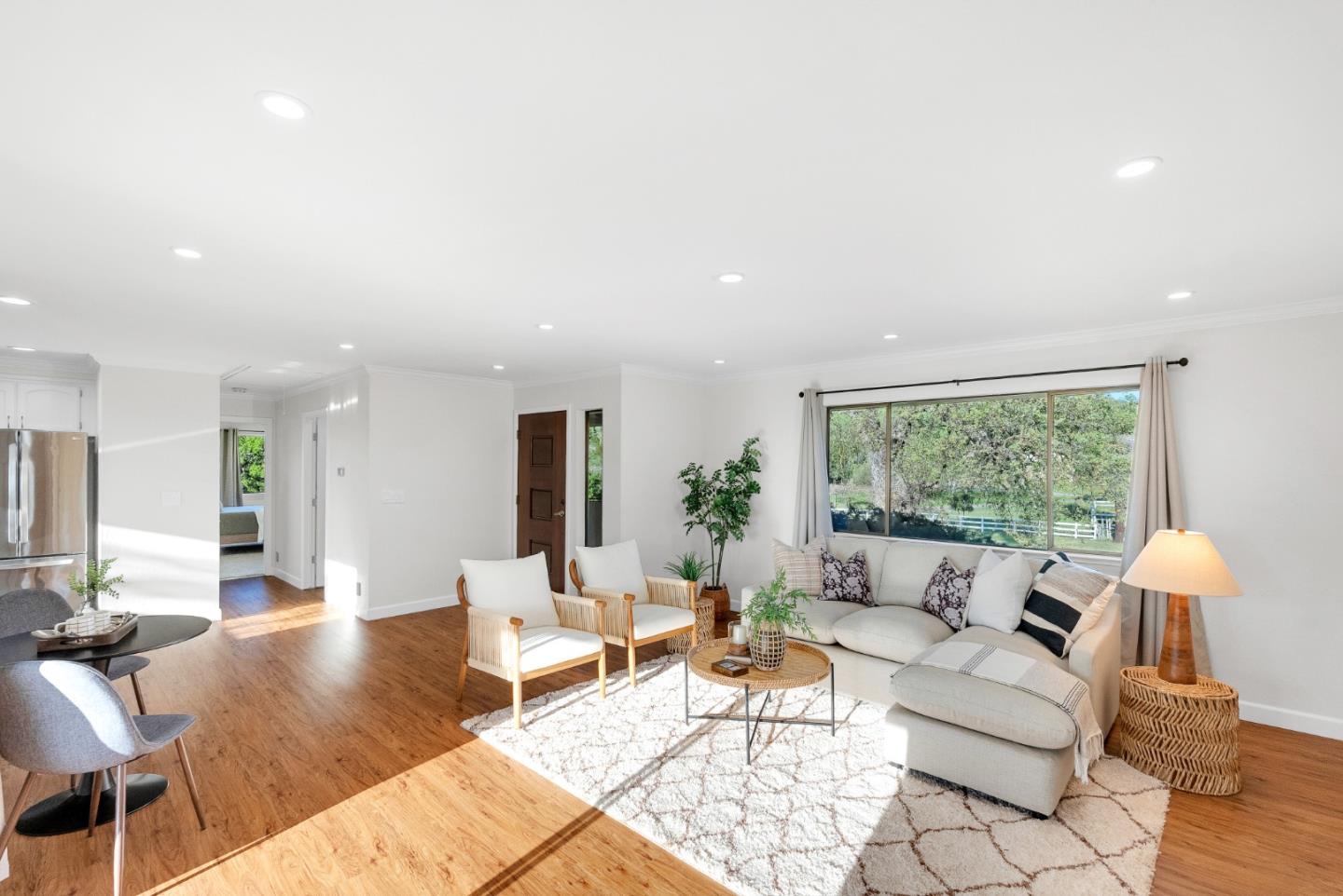 3270 Paseo Vista Avenue