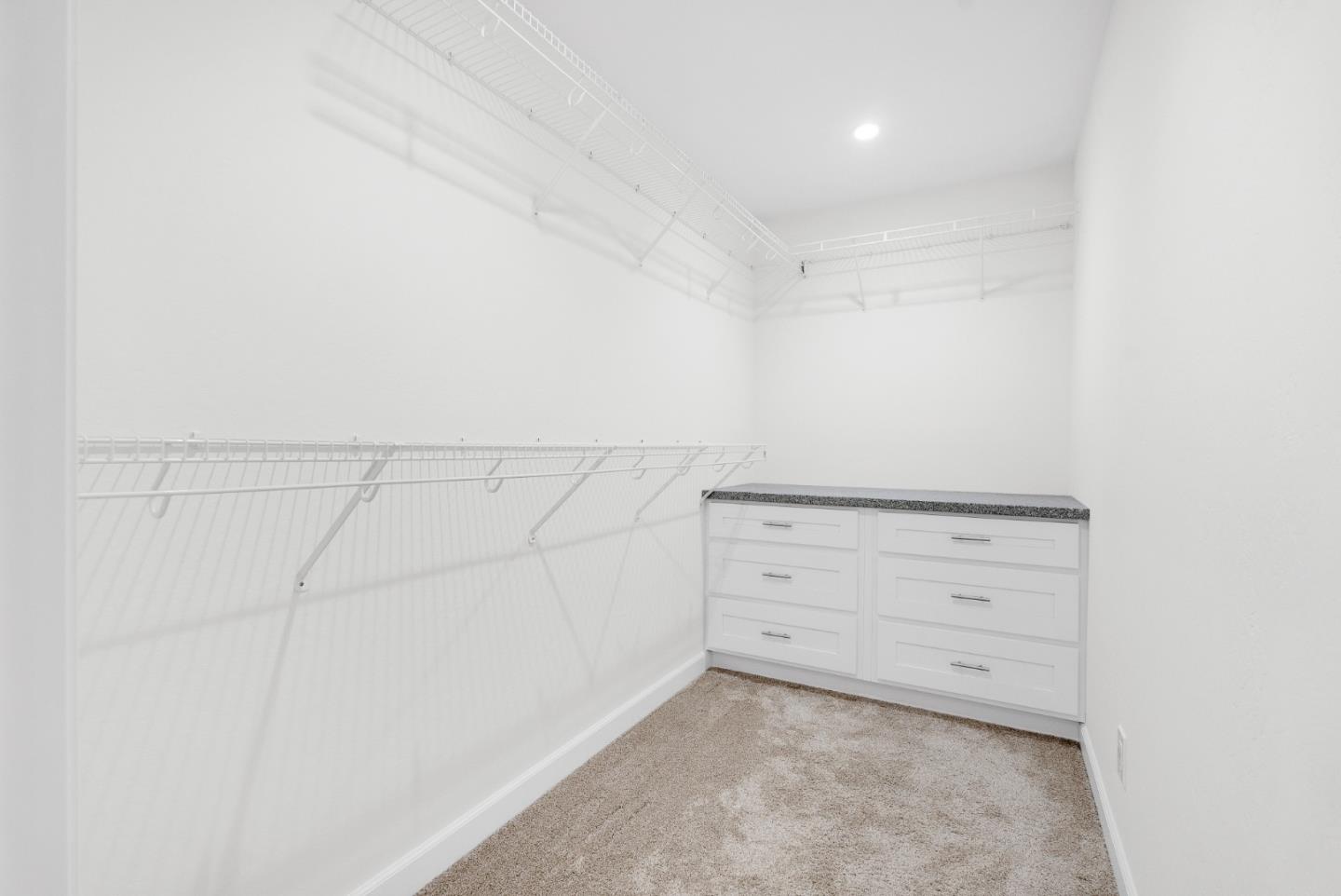 3270 Paseo Vista Avenue