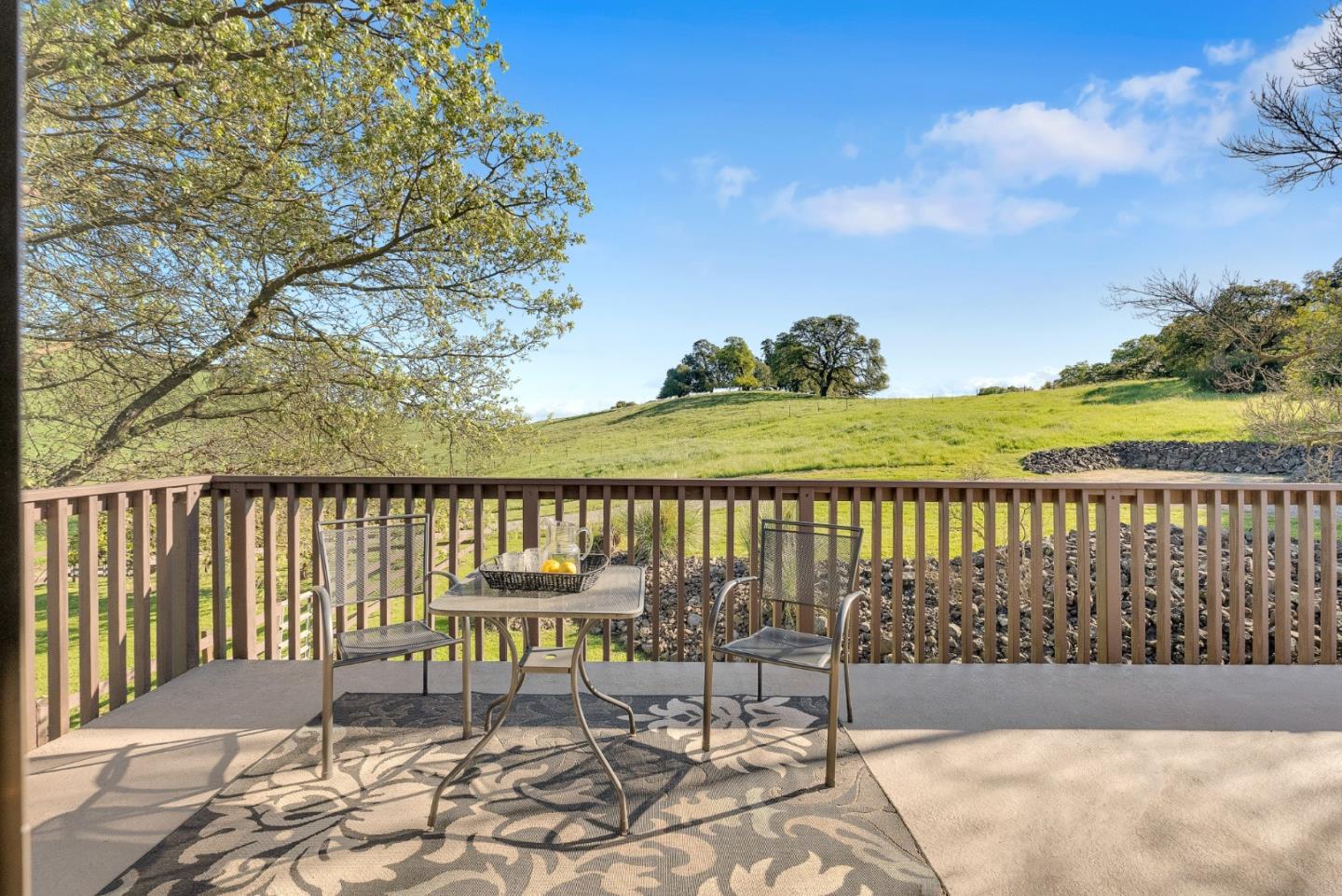 3270 Paseo Vista Avenue