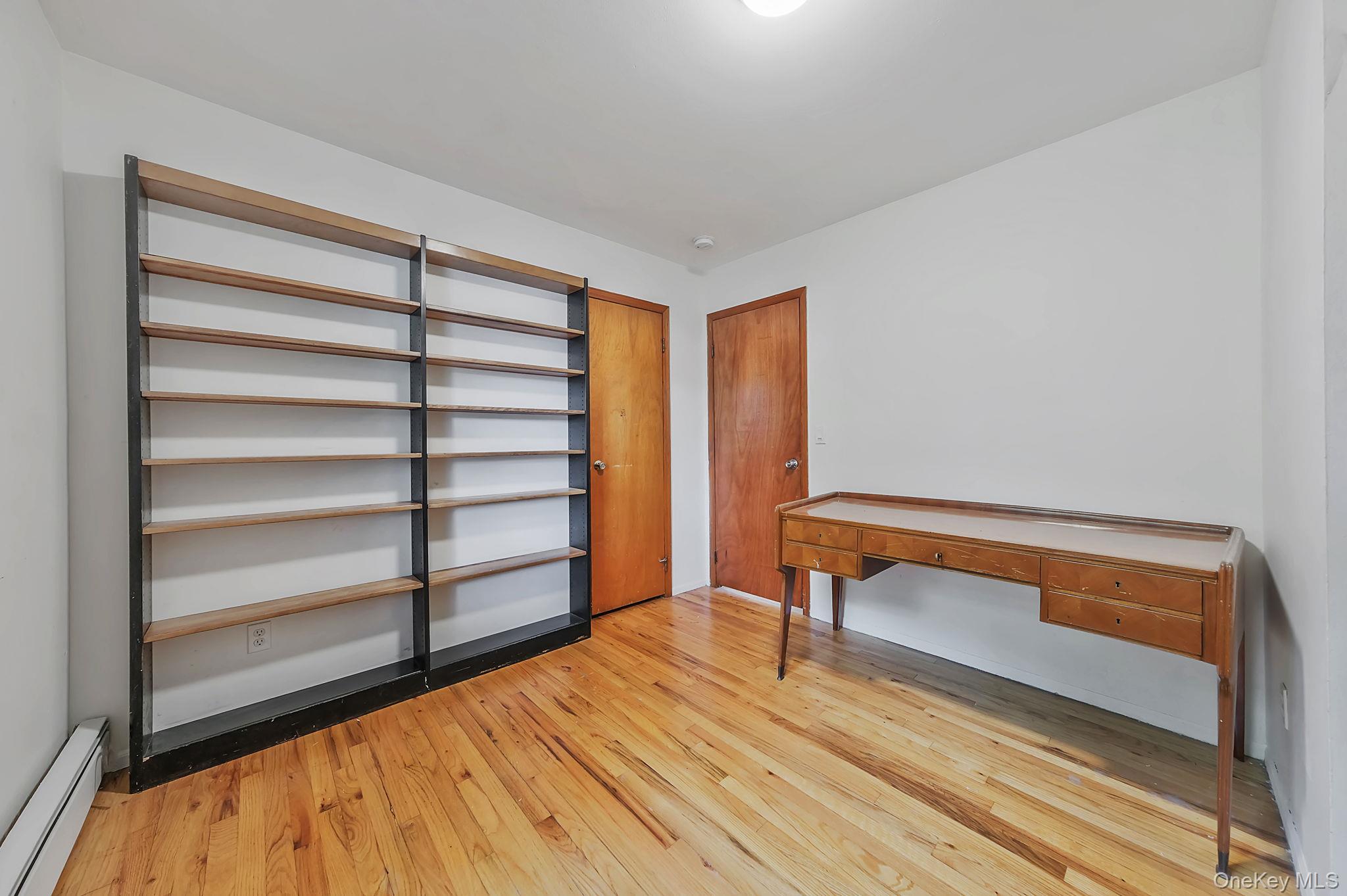 2 Linden Avenue