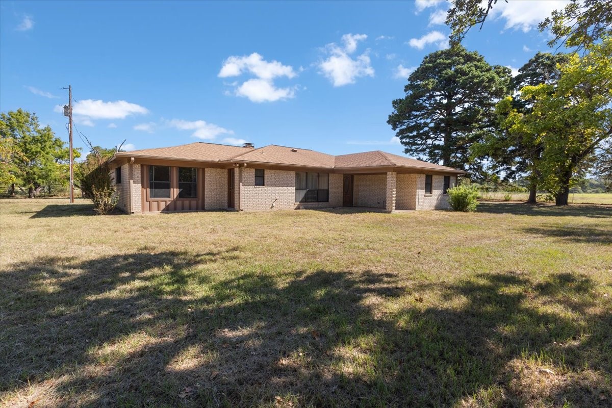 1000 County Road 1208