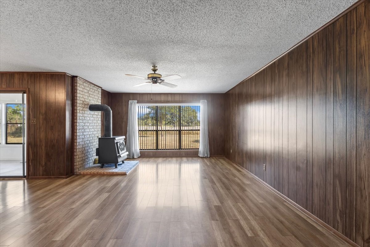 1000 County Road 1208
