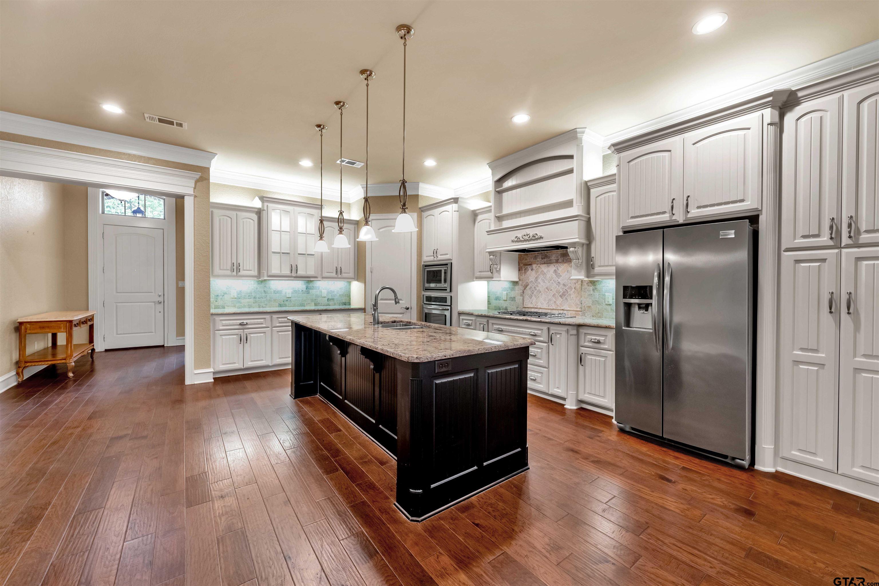 7321 Princedale