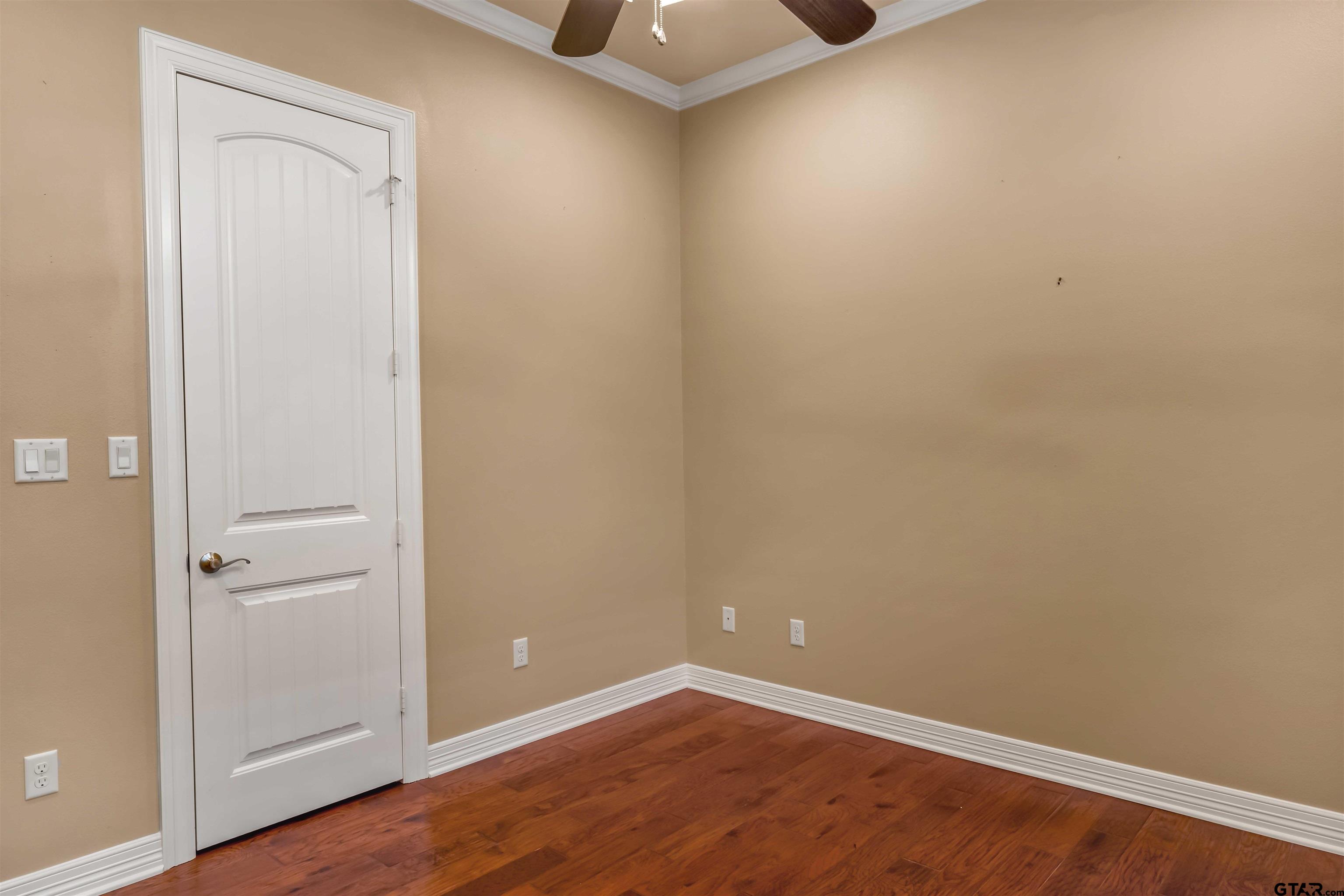 7321 Princedale