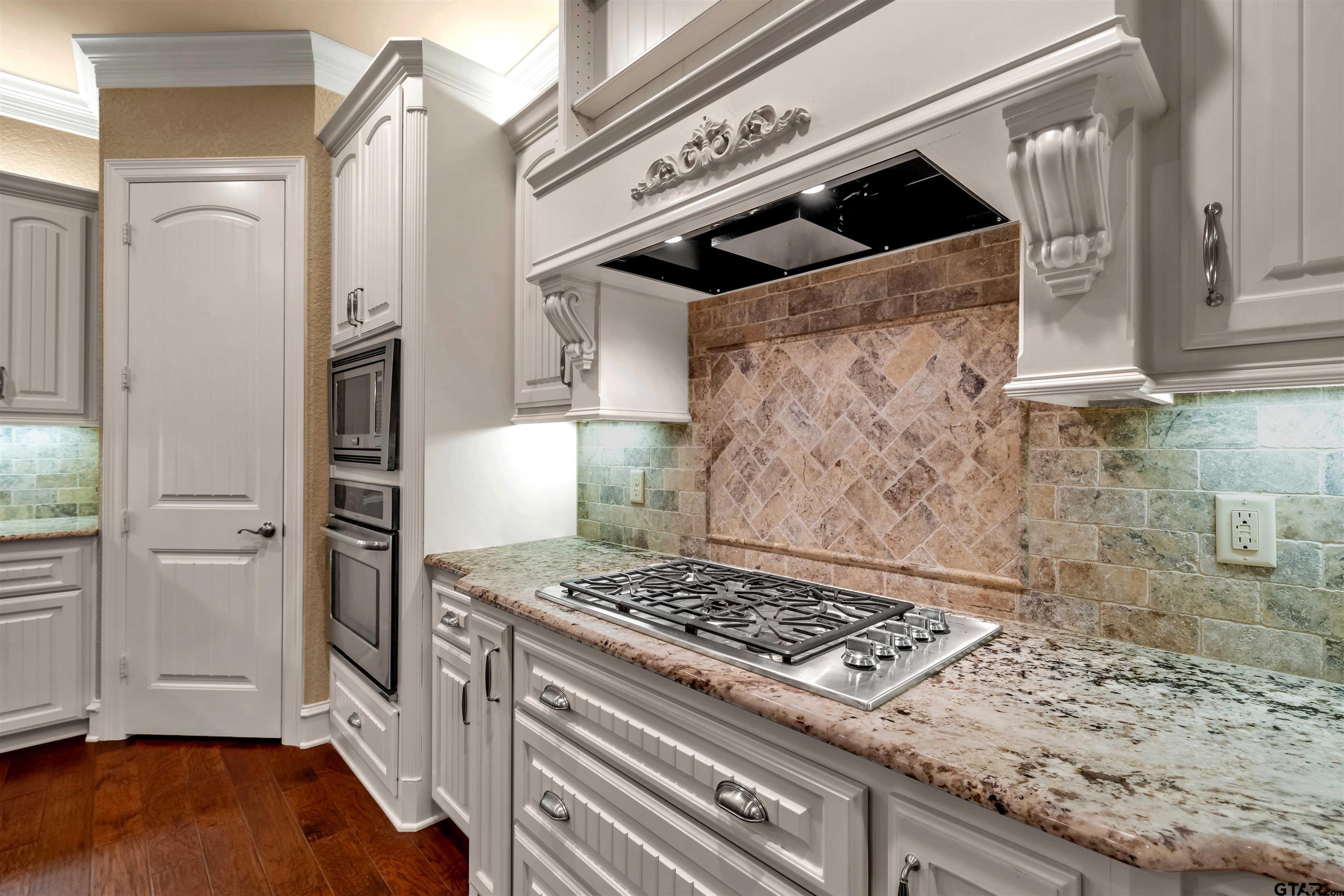 7321 Princedale