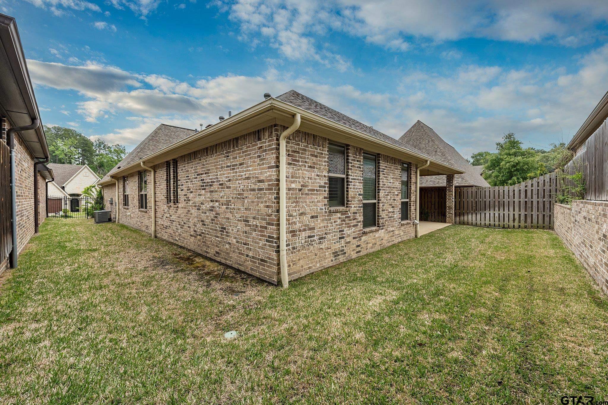 7321 Princedale