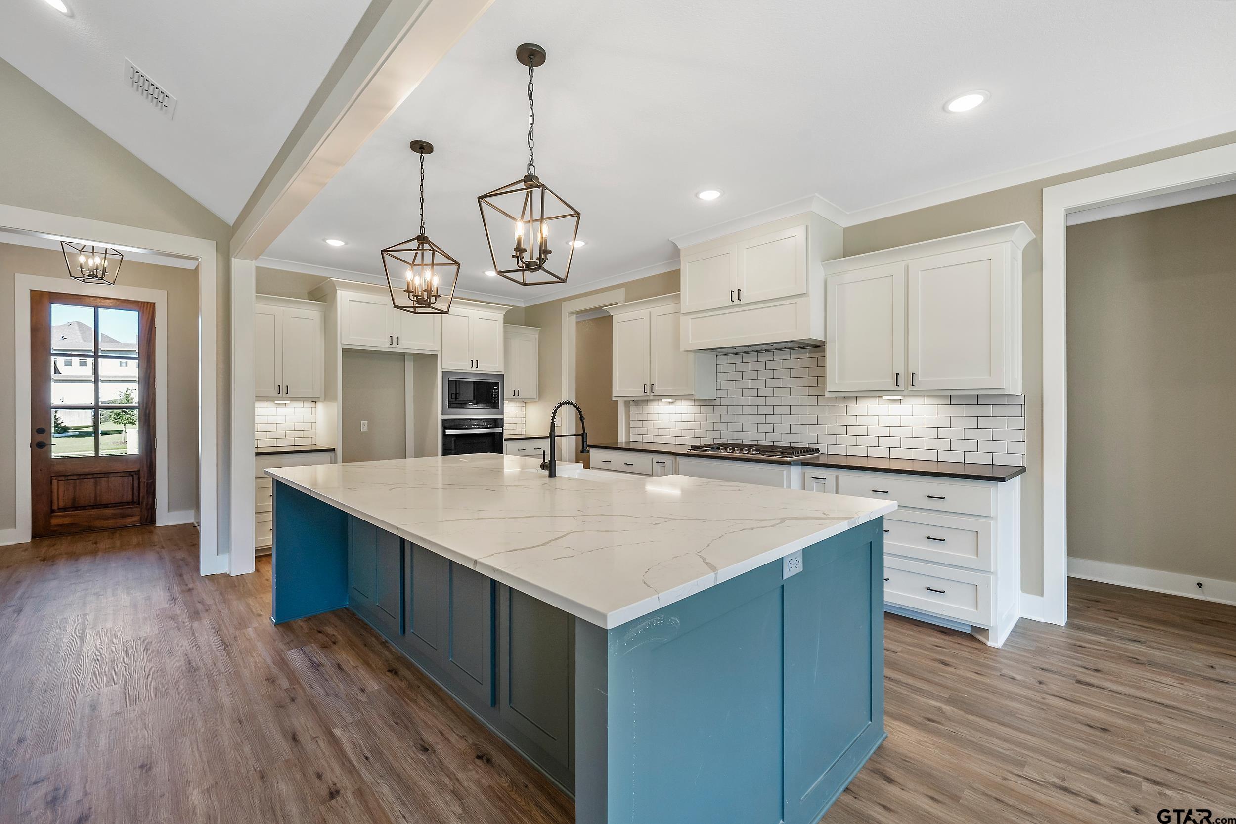 4110 Palo Pinto Crk Circle